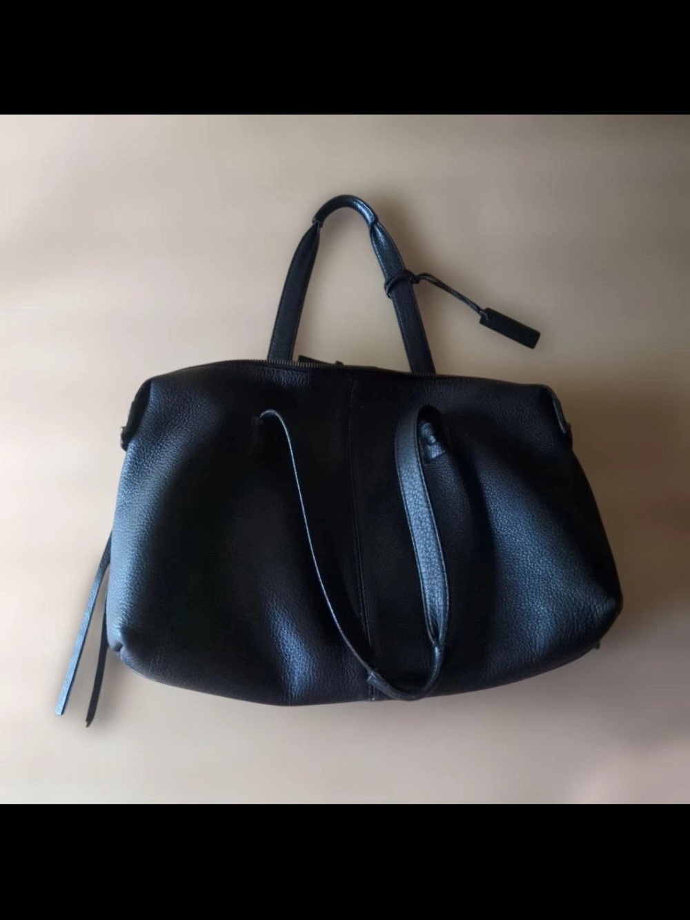Gucci Black Pebbled Leather Tote